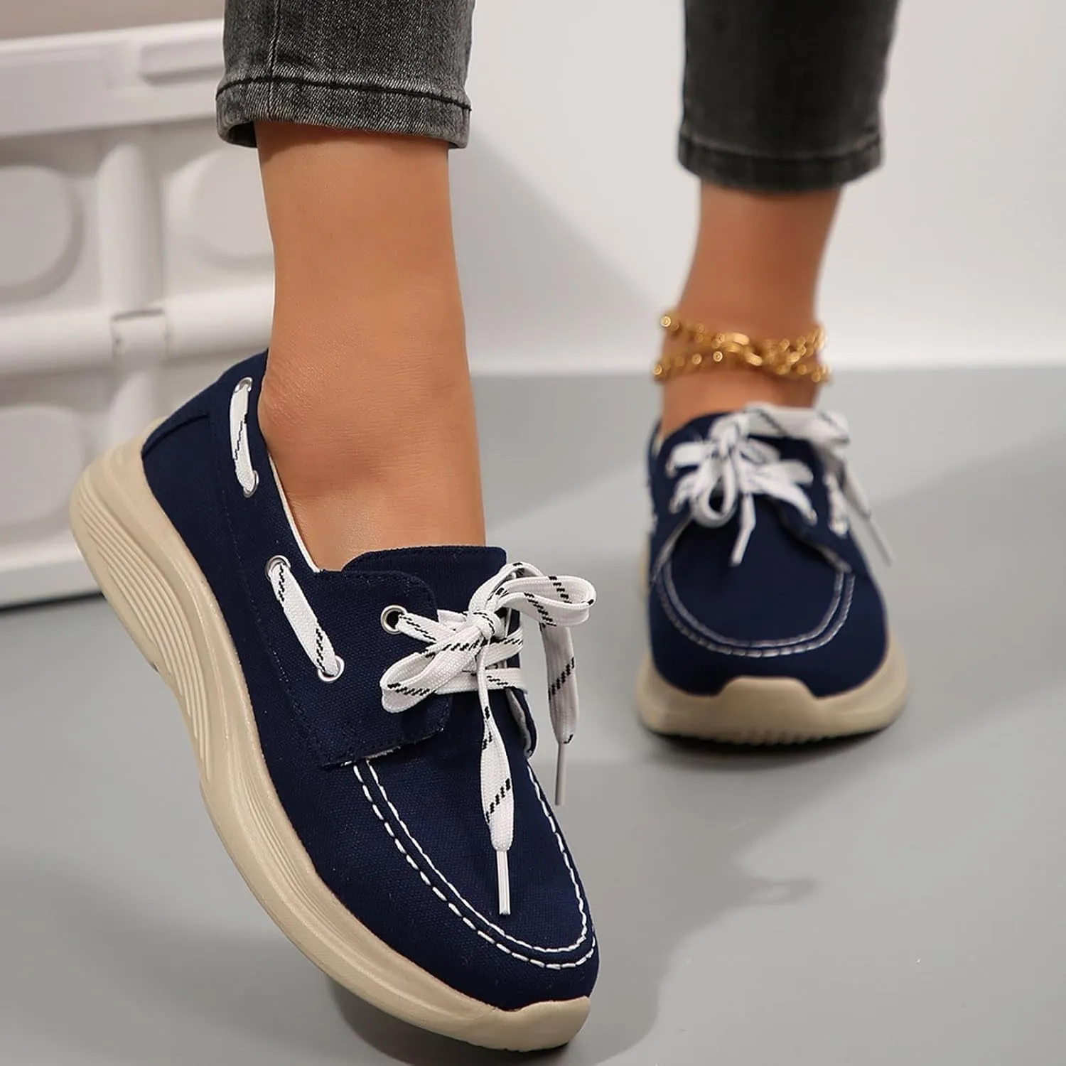 2025 Women's Canvas Slip On Shoes Lace Up Sneakers Slip On Low Top Arch Support Walking Loafers Orthopedic Non Slip Closed Toe Running Casual Boat Shoes Soft Tennis Shoe for Daily Wear