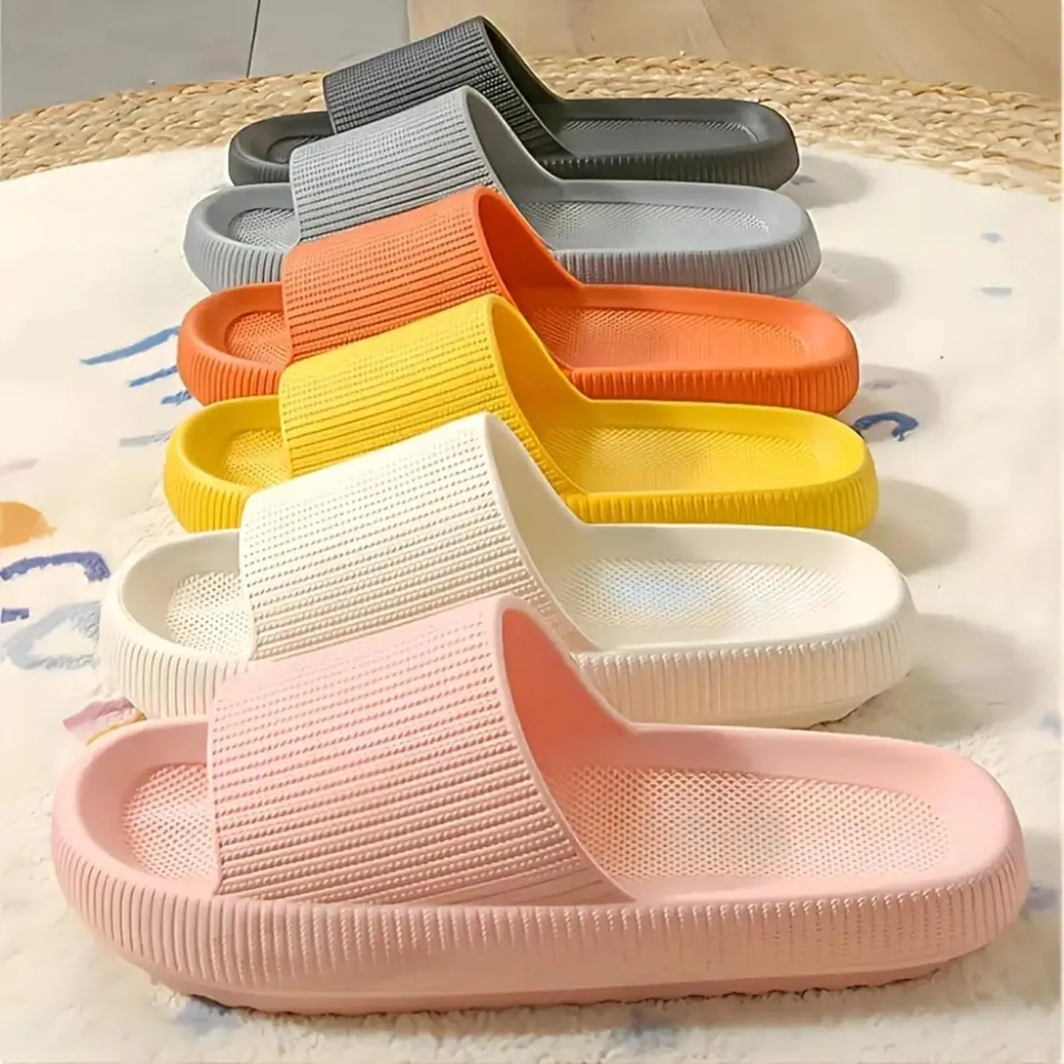 Cloud Slippers Sandals Indoor House Slippers Shower Shoes for Women Men Bathroom Comfort Soft Lightweight Non-Slip Thick Sole Easy to Clean Slipper Foot Pain Relief Beach Shoes with Low Arch Support