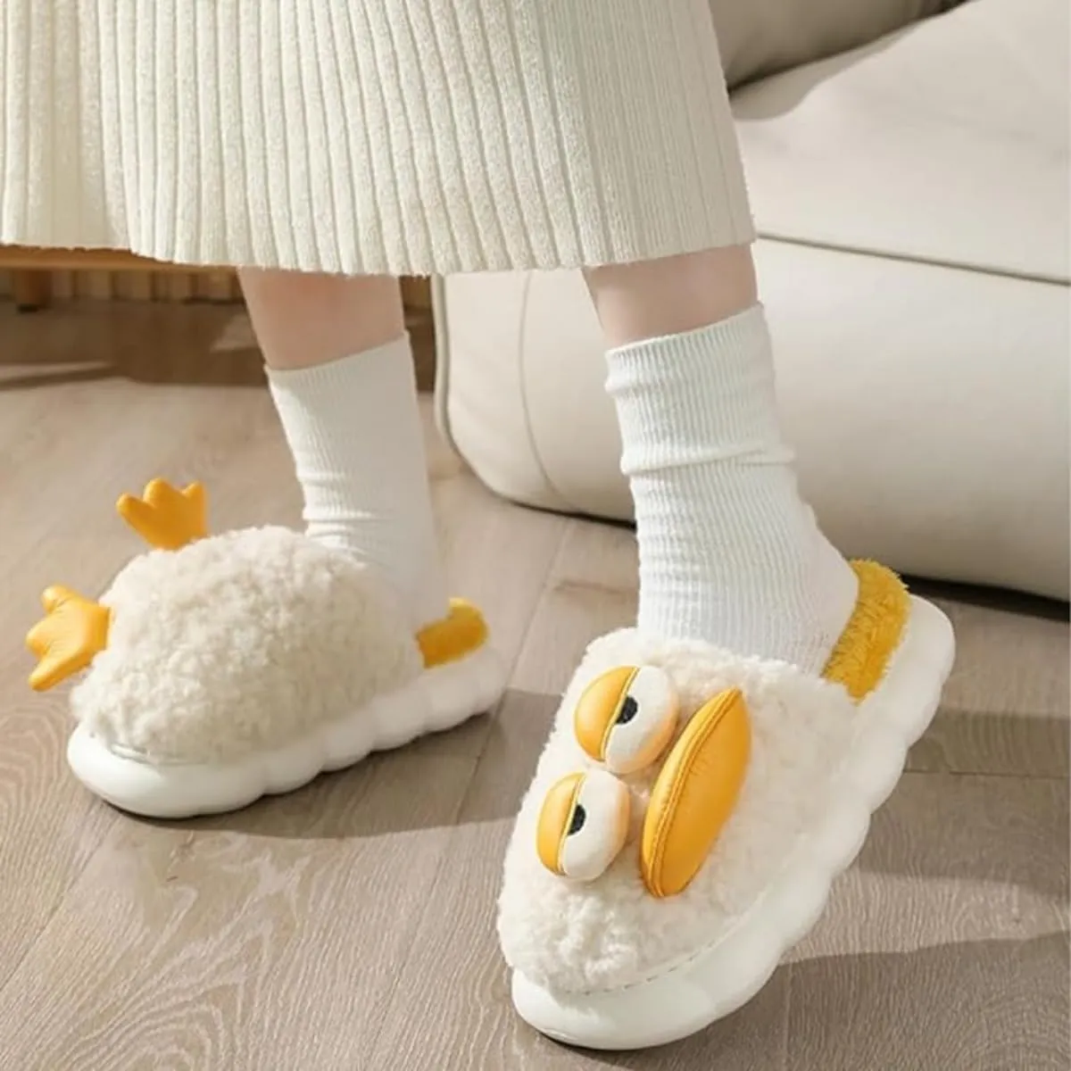 Cute Duck Furry Animal Slippers for Women Men Warm Fluffy Soft House Slippers Indoor Outdoor
