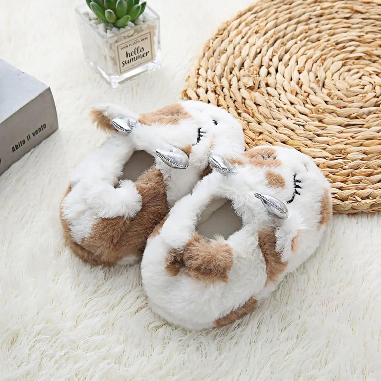 eccbox Toddler Boys Girls Cute Slippers Unicorn Fluffy Fuzzy Winter Warm Slippers Cartoon Animal Plush Indoor House Slip-on Shoes