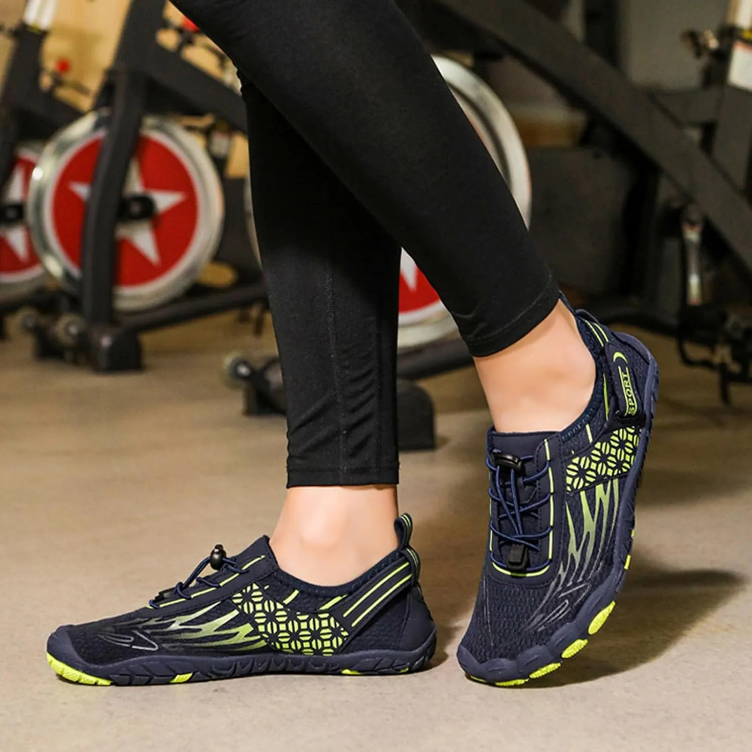 Fashion Orthopedic Sneakers for Men Breathable Mesh Comfortable Tennis Shoe Men's Stylish Lightweight Sneakers