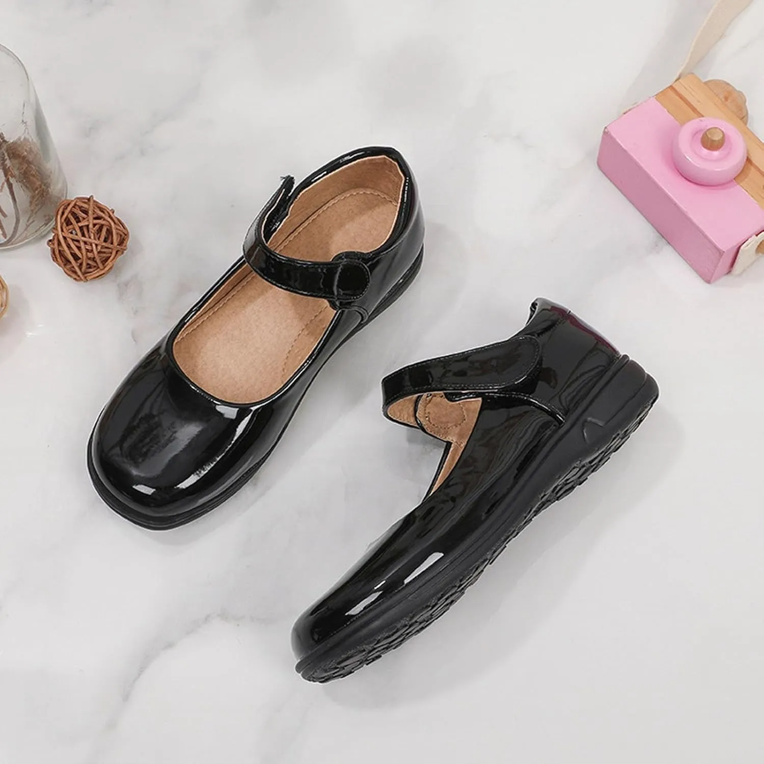 Girls Leather Dress Shoes Classic Mary Jane Ballet Flats for Kids Princess Shoes Dress-Up Party Wedding Sandals