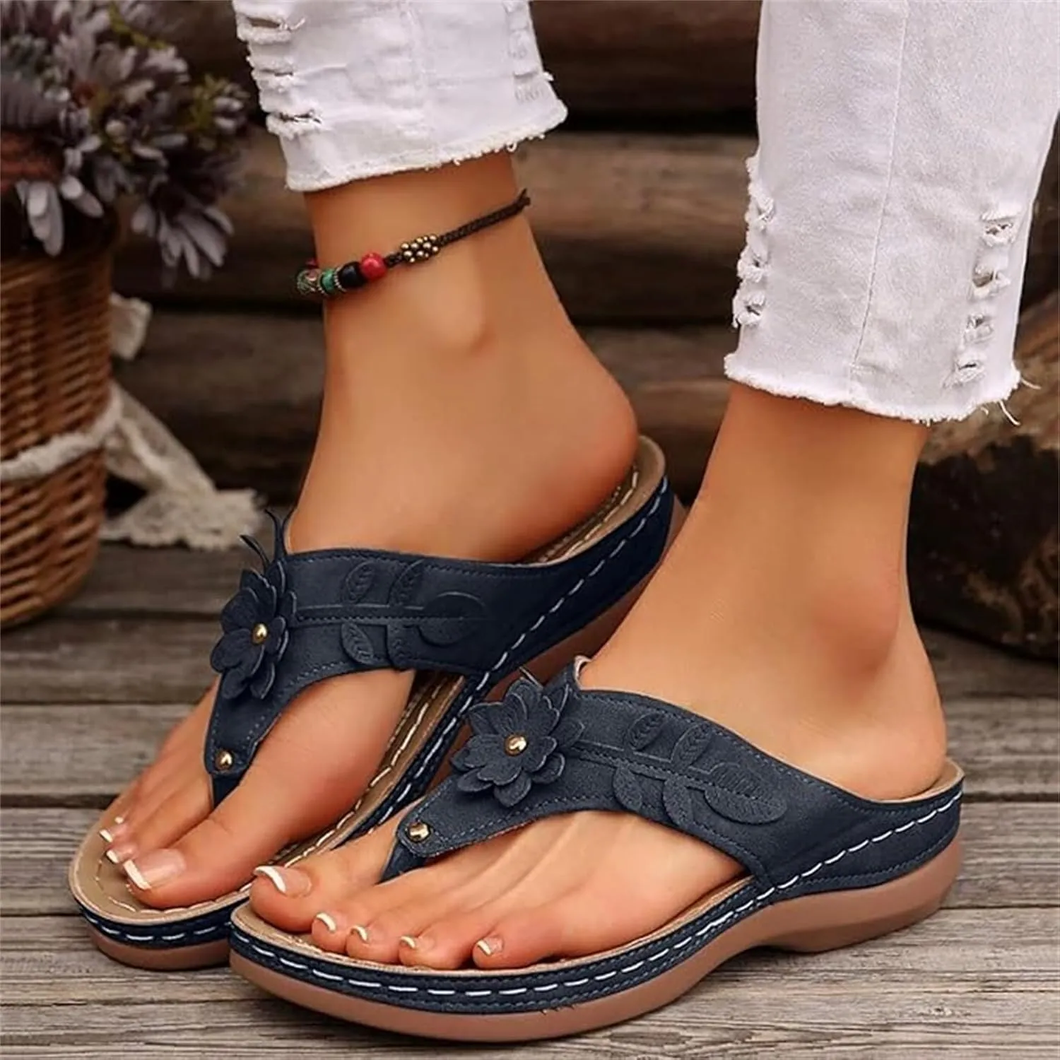 Lausiuoe Sandals For Women 2025 Comfortable Walking Orthopedic Slippers Arch Support Dressy Summer Orthotic Thong Flip Flops