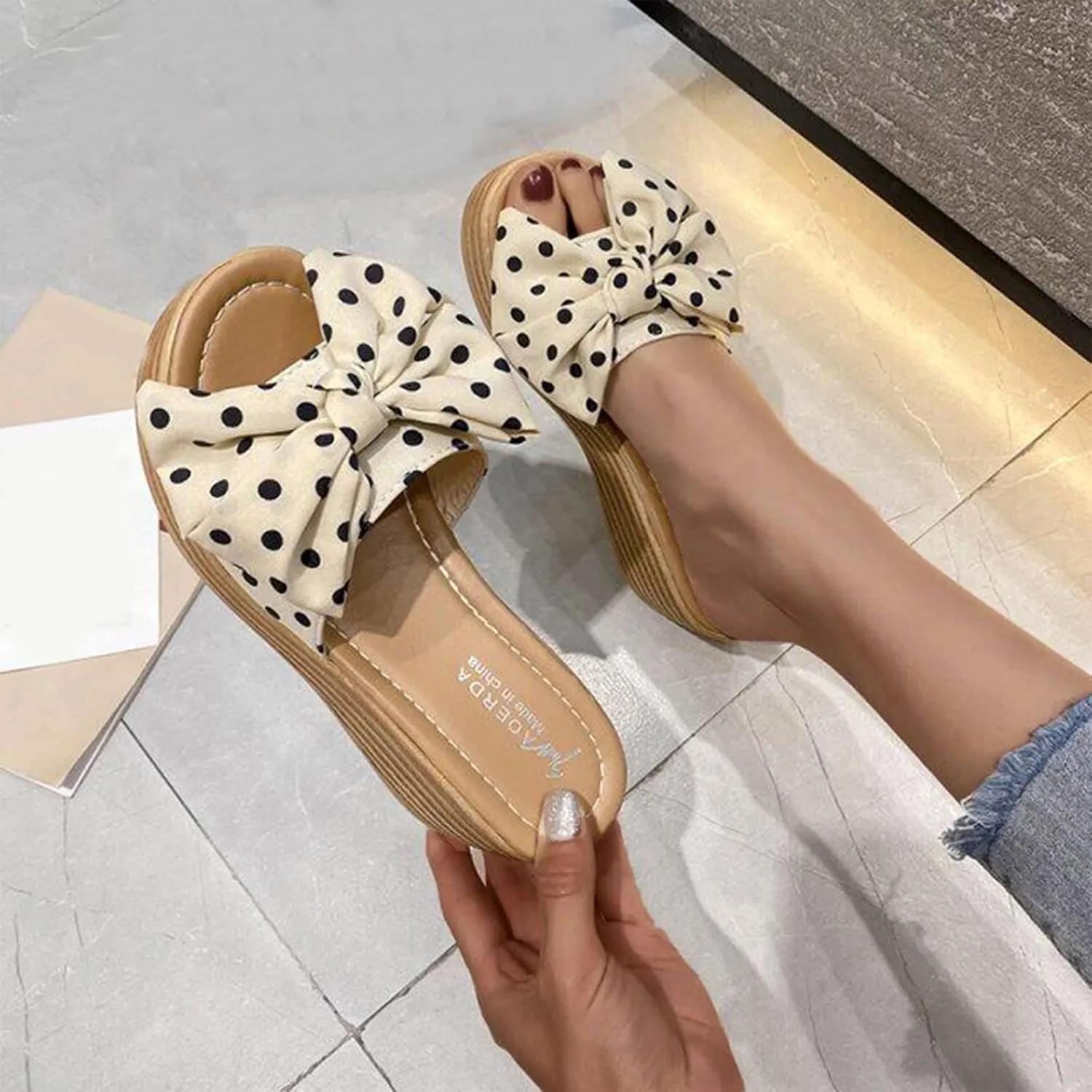 Platform Sandals Women Wedge Ankle Band Cork Platform Slip-Resistant Sole Casual Beach Walking Sandals 2025 Spring and Summer Vacation