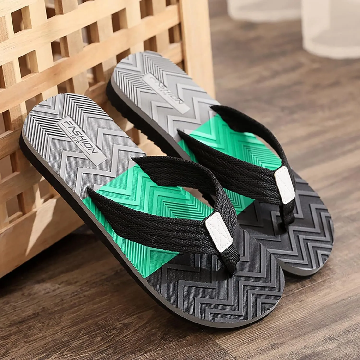 Vickyleb Flip Flops for Men Waterproof,Men's Flip Flops Slippers Slip Breathable Casual Beach Sandals