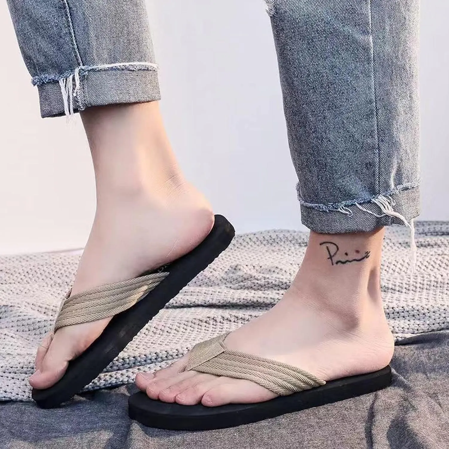 Vickyleb Flip Flops for Men Waterproof,Men's Flip Flops Slippers Slip Breathable Casual Beach Sandals